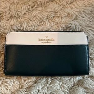 Brand New Kate Spade Wallet